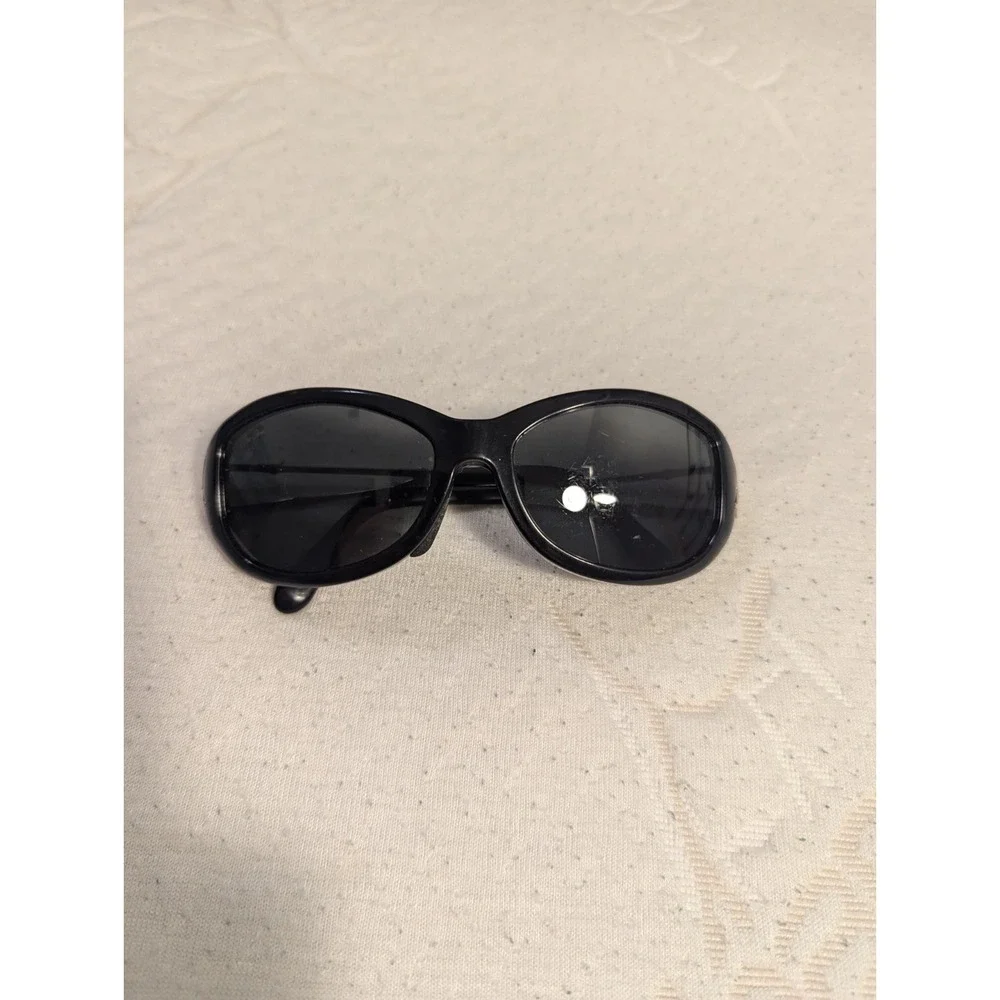 Maui Jim Sunglasses Black Frame 215 Heavily Used w/Free Lens Cleaner